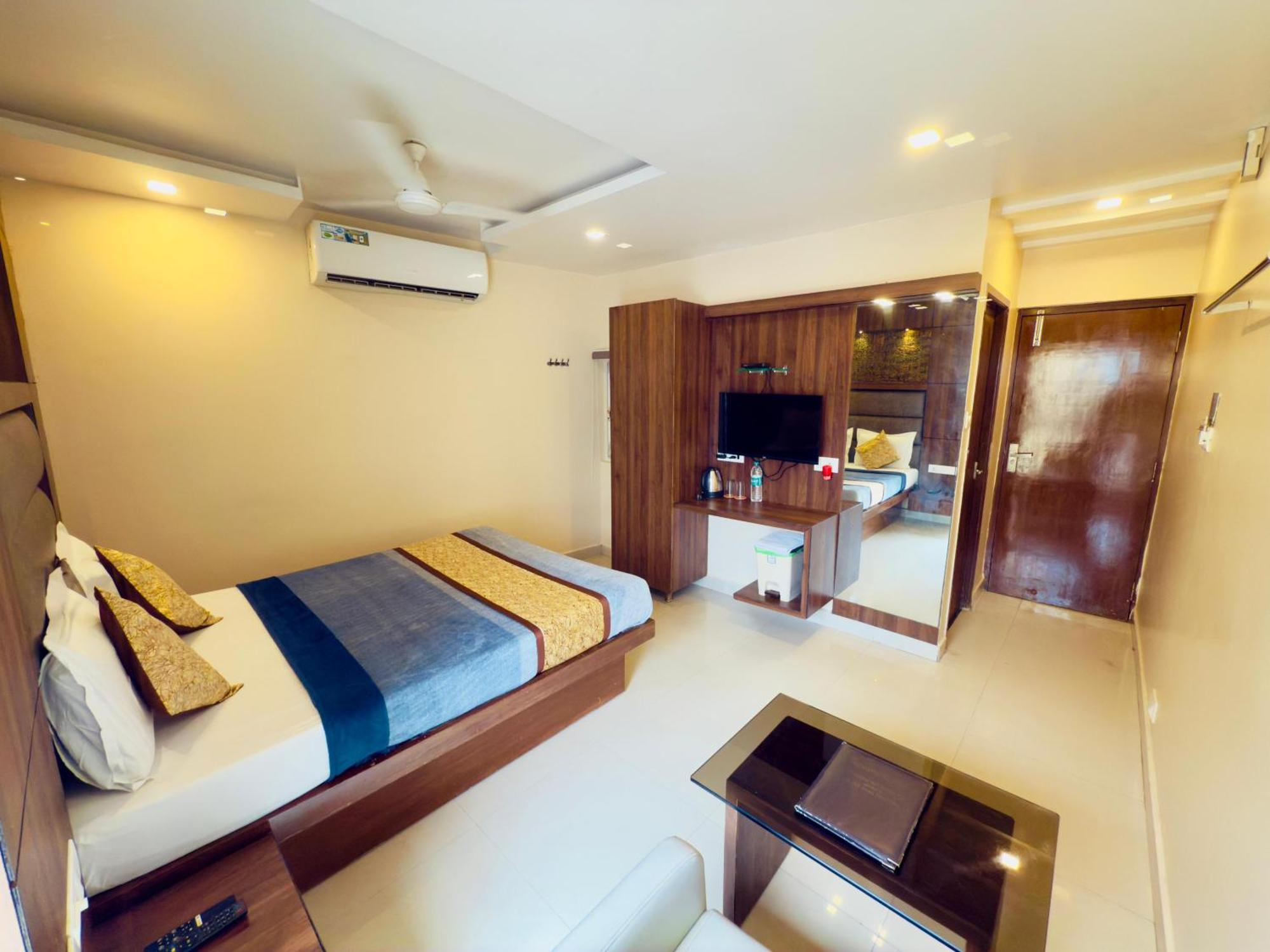 The Hydel Park - Business Class Hotel - Near Central Railway Station Madrás Exterior foto
